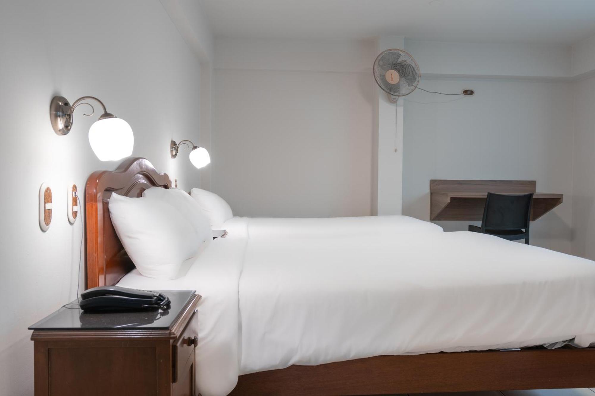 Hotel Alexander 트루히요 객실 사진
